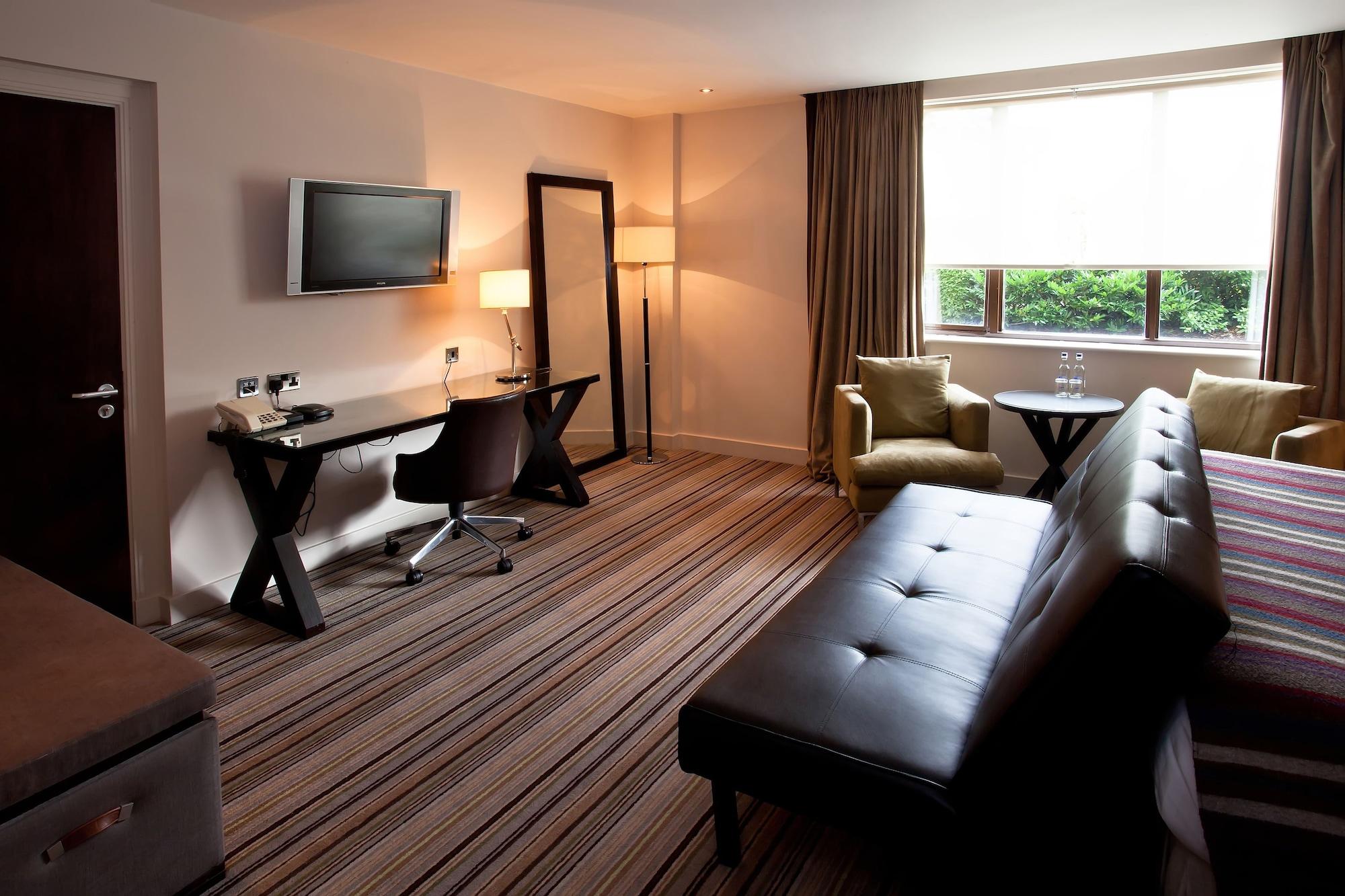 Britannia Daresbury Park Hotel & Spa Warrington Екстериор снимка